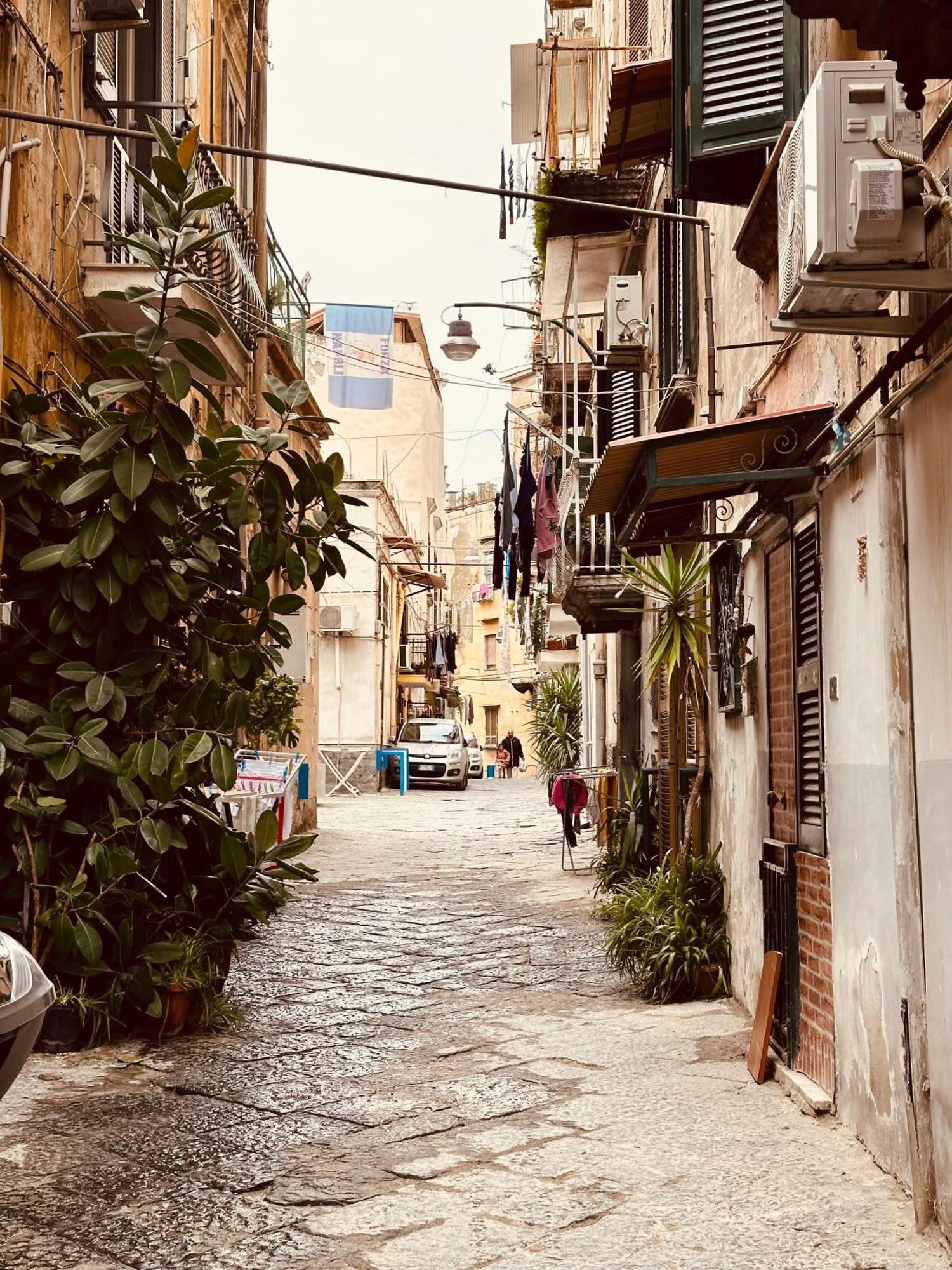 Luxury Holidays Napoli Esterno foto